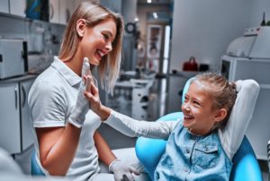 : Young girl at family dentist in Lisle